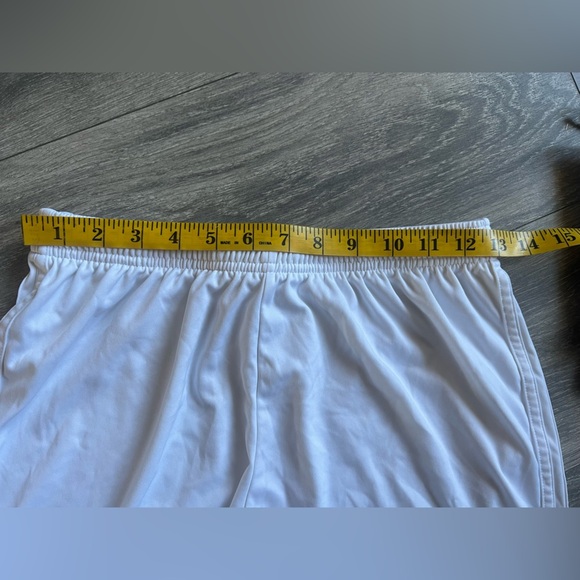 Adidas Big Kid’s Climacool Breathable Triple Stripe Athletic Shorts in White. M - Picture 9 of 11